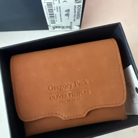 Oliver peoples Gregory peck 47 folding sunglasses $524 msrp - Picture 8 of 9